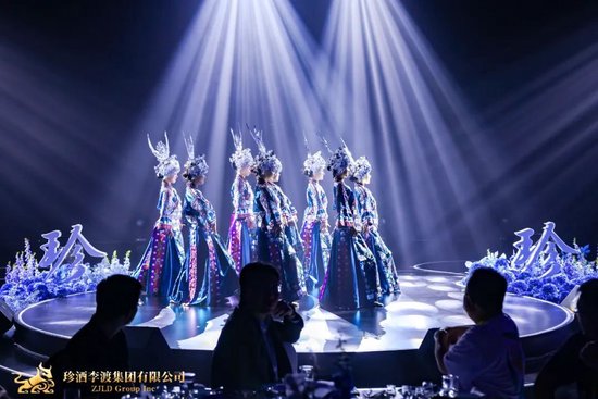吴向东:“美食+美酒”是白酒实现增量的重要依托