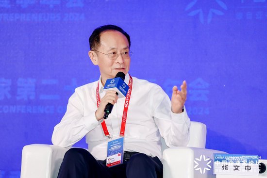 张文中:大模型或可节省50%客服质量检验人力,同时不会牺牲服务标准