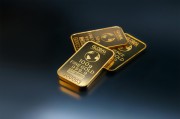 如何理解期货市场中的价格发现机制与效率？
