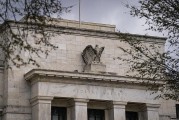 特朗普再次表示：美联储必须降息